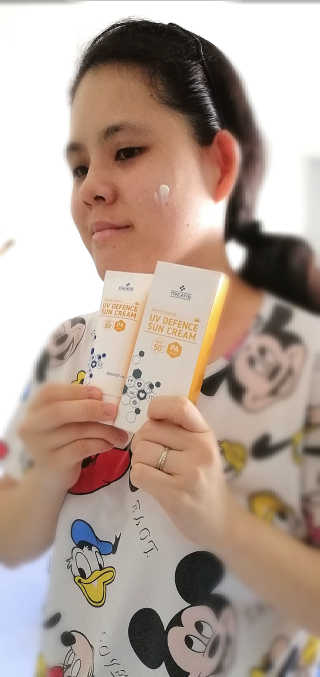 트리티스 SG_[TREATIS] UV Defence Sun Cream — 5점을 준 리뷰어가 2020년 12월 올린 사용 사진