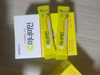 이너미인 VITAMIN-C 700 — 5점을 준 리뷰어가 2020년 9월 올린 사용 사진