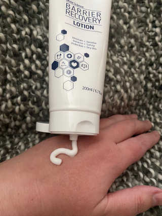 트리티스 [TREATIS] Barrier Recovery Lotion 200ml — 5점을 준 리뷰어가 2020년 12월 올린 사용 사진