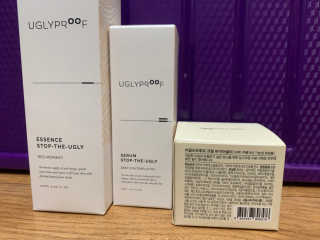 어글리프루프 크림 바이어글리 하이드레이션 샤워 50ml — 5점을 준 리뷰어가 2020년 12월 올린 사용 사진