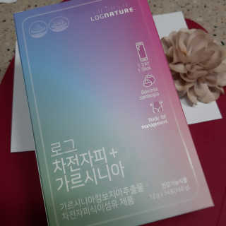 로그네이처 로그 차전자피+가르시니아 — 4점을 준 리뷰어가 2020년 4월 올린 사용 사진