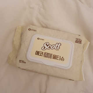 스카트 에코물티슈 에코종이물티슈+크리넥스 딱한장 핸드타월 — 5점을 준 리뷰어가 2020년 11월 올린 사용 사진