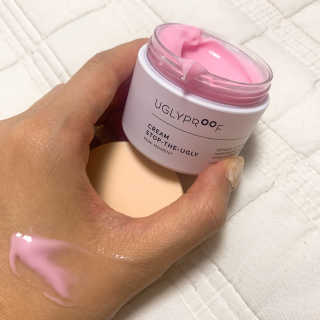 어글리프루프 크림 스탑디어글리 핑크모먼트 50ml — 3점을 준 리뷰어가 2020년 11월 올린 사용 사진