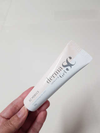 derma SC-Gel 더마에스씨 겔 20g — 4점을 준 리뷰어가 2020년 4월 올린 사용 사진