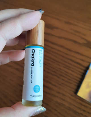 무니스튜디오 차크라 아로마 롤온 7종 10ml — 4.5점을 준 리뷰어가 2020년 5월 올린 사용 사진