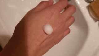 웰리카_V CARE 웰리카 락토 리프레싱 이너클렌저 — 5점을 준 리뷰어가 2020년 12월 올린 사용 사진