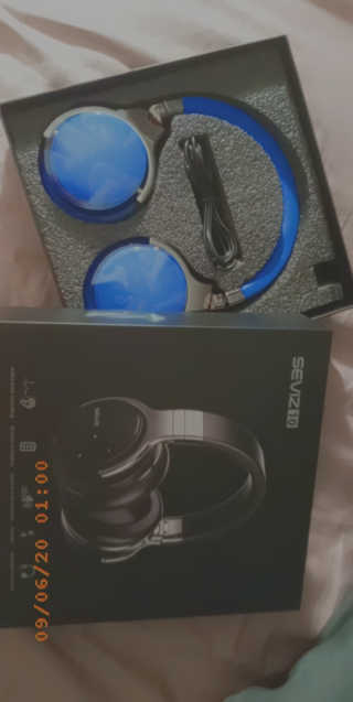 SEVIZ Bluetooth Headphones 10 3color — 5점을 준 리뷰어가 2020년 9월 올린 사용 사진