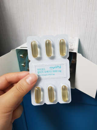 JW중외제약 마이코드 알티지 오메가3 1000 mg — 5점을 준 리뷰어가 2020년 8월 올린 사용 사진