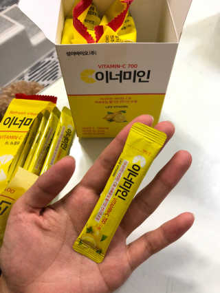 이너미인 VITAMIN-C 700 — 5점을 준 리뷰어가 2020년 9월 올린 사용 사진