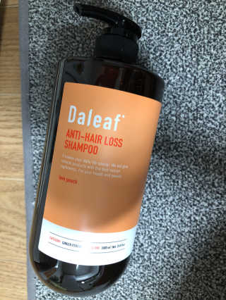 달리프 진저 베러 퍼퓸 탈모 완화 샴푸 1000ml 향 3종 — 4점을 준 리뷰어가 2020년 5월 올린 사용 사진
