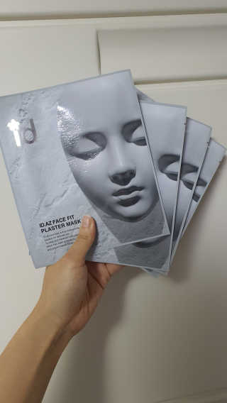 아이디플라코스메틱 페이스핏 플라스터 마스크 _ 리뉴얼 — 3점을 준 리뷰어가 2020년 11월 올린 사용 사진