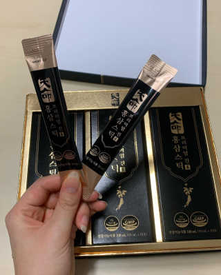 헬스업_천명진프리미엄홍삼스틱_10ml x 30포 — 5점을 준 리뷰어가 2020년 9월 올린 사용 사진