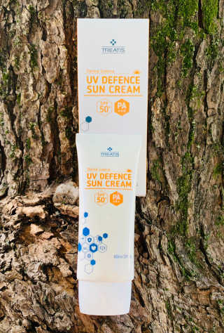 트리티스 US [TREATIS] UV Defence Sun Cream PA+++ / SPF50+ — 5점을 준 리뷰어가 2020년 11월 올린 사용 사진