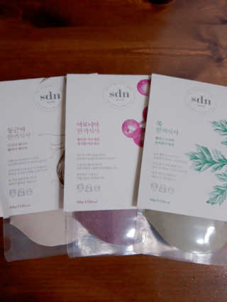 산들녘 한끼식사 스타터 패키지-둥근마/아로니아/쑥+전용보틀 — 5점을 준 리뷰어가 2020년 6월 올린 사용 사진