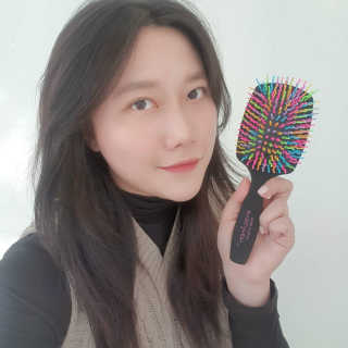 아이캔디 레인보우 볼륨S 패들 브러쉬 — 5점을 준 리뷰어가 2020년 12월 올린 사용 사진