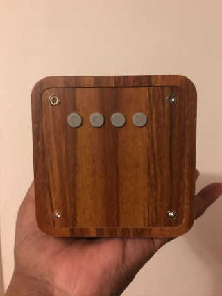 SEVIZ MINI10W 레트로 블루투스 스피커 — 4.5점을 준 리뷰어가 2020년 8월 올린 사용 사진