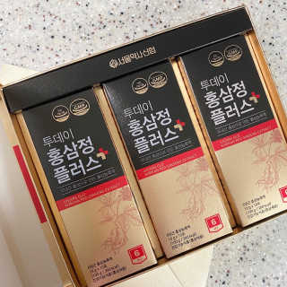 서울약사신협_투데이홍삼정플러스스틱_10g x 30포 — 5점을 준 리뷰어가 2020년 11월 올린 사용 사진