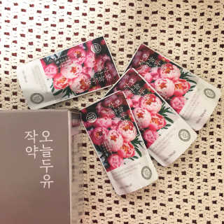 농사지음 약콩과 작두콩으로 만든 오늘두유 작약 — 4점을 준 리뷰어가 2020년 8월 올린 사용 사진