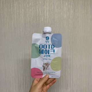 [꾸콤] 참참 OOTD쉐이크 고단백 일주일세트 50g x 5 — 4점을 준 리뷰어가 2020년 11월 올린 사용 사진