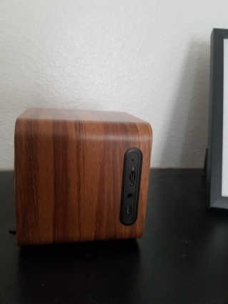SEVIZ MINI10W 레트로 블루투스 스피커 — 5점을 준 리뷰어가 2020년 7월 올린 사용 사진