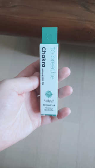 무니스튜디오 차크라 아로마 롤온 7종 10ml — 5점을 준 리뷰어가 2020년 5월 올린 사용 사진