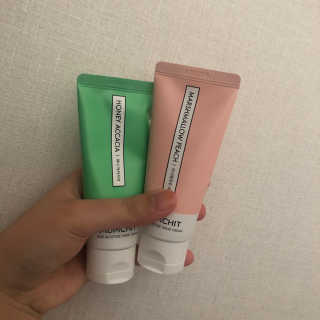 멈칫 딥모이스처 핸드크림, 세라마이드 바디크림 택1 — 5점을 준 리뷰어가 2020년 6월 올린 사용 사진
