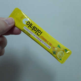 이너미인 VITAMIN-C 700 — 5점을 준 리뷰어가 2020년 9월 올린 사용 사진