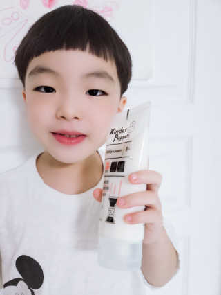 킨더퍼페츠 베이비크림 180ml — 5점을 준 리뷰어가 2020년 9월 올린 사용 사진
