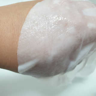 바이오믹 BIOMEEK SENSIMETIC SOOTHING MASK.S — 5점을 준 리뷰어가 2020년 7월 올린 사용 사진