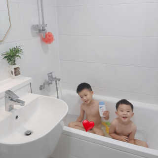 세바메드 베이비 바디워시 200ml — 5점을 준 리뷰어가 2020년 7월 올린 사용 사진