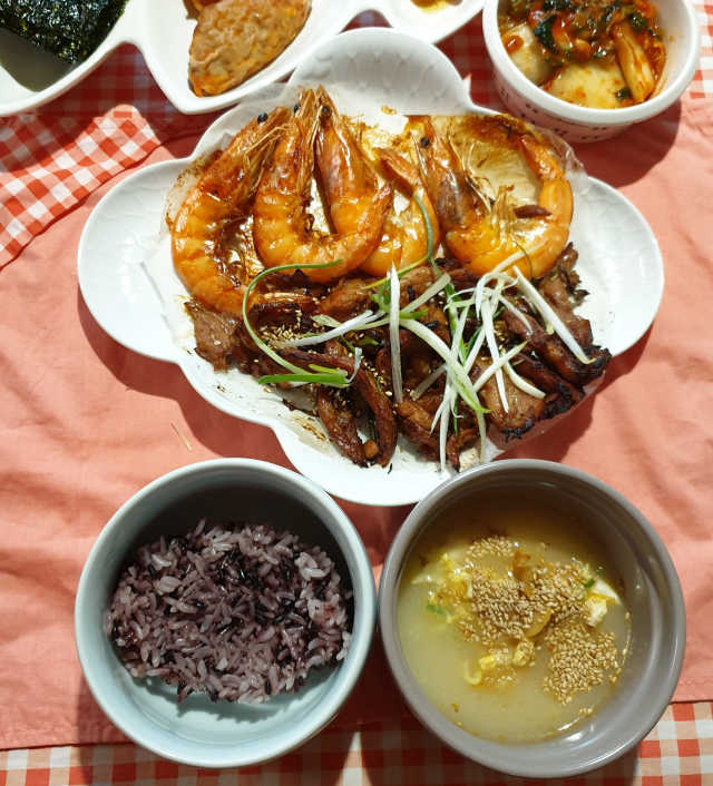 [심플리쿡]왕새우소금구이,연탄불닭목살구이SET 리뷰 사진