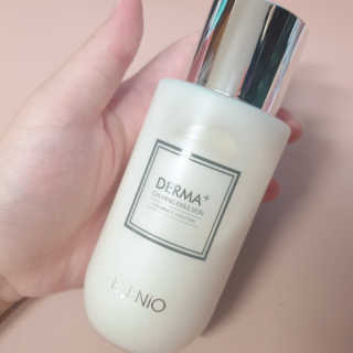 뷰니오 더마플러스 카밍 에멀전200ml — 3점을 준 리뷰어가 2020년 11월 올린 사용 사진
