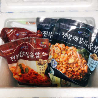 바다는다웰빙이다 전복해물볶음밥/전복김치볶음밥 250g-4봉지 — 5점을 준 리뷰어가 2020년 8월 올린 사용 사진