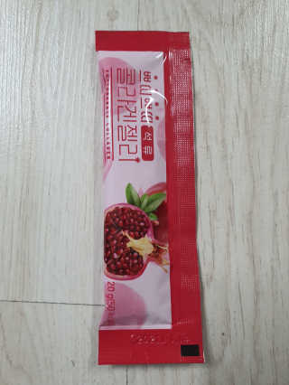 헬스업_쁘띠쁘띠석류콜라겐젤리_20g x 14포 — 5점을 준 리뷰어가 2020년 11월 올린 사용 사진