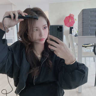 모즈헤어 휴대용 미니 고데기 — 5점을 준 리뷰어가 2020년 10월 올린 사용 사진