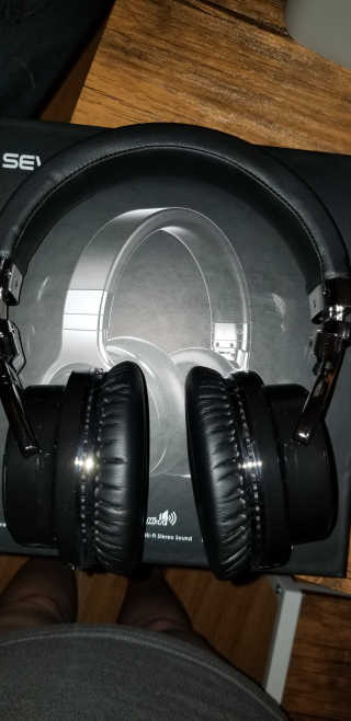 SEVIZ Bluetooth Headphones 10 3color — 5점을 준 리뷰어가 2020년 8월 올린 사용 사진