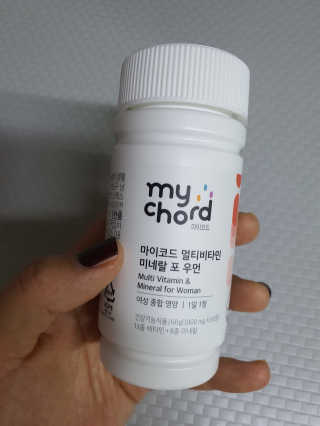 JW중외제약 마이코드 멀티비타민미네랄 포 우먼 — 4점을 준 리뷰어가 2020년 7월 올린 사용 사진