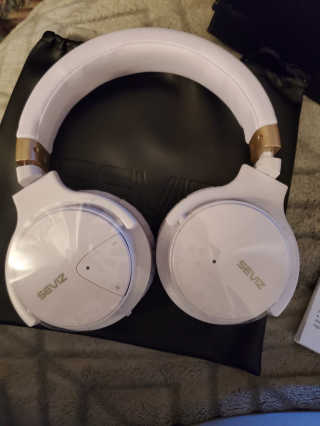 SEVIZ Bluetooth Headphones 10 3color — 5점을 준 리뷰어가 2020년 4월 올린 사용 사진