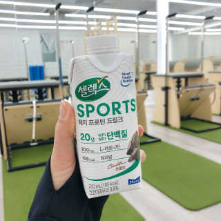 셀렉스스포츠 셀렉스 스포츠 드링크 초콜릿 _ 330ml x 12팩 — 5점을 준 리뷰어가 2020년 11월 올린 사용 사진