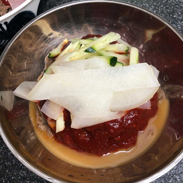 [해주냉면] 신천맛집 매운 비빔냉면 2인분 + 무절임 리뷰 사진