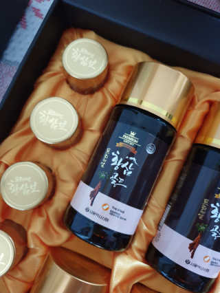 서울약사신협_프리미엄황삼골드_3.75g x 12환+75mgx12병 — 5점을 준 리뷰어가 2020년 9월 올린 사용 사진