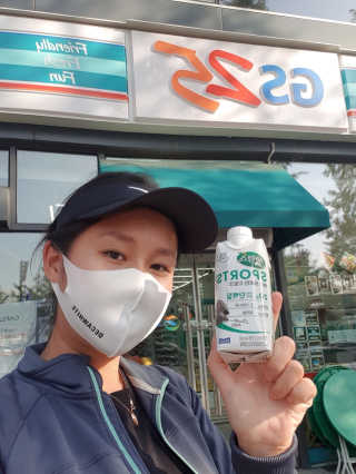 셀렉스스포츠 셀렉스 스포츠 드링크 초콜릿 _ 330ml x 12팩 — 5점을 준 리뷰어가 2020년 10월 올린 사용 사진