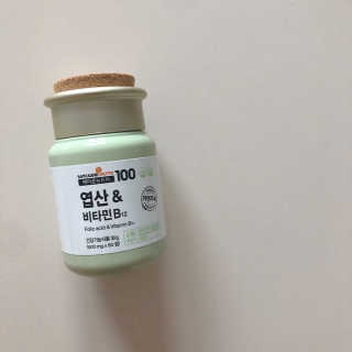 메이준뉴트리100 엽산and비타민B12 — 5점을 준 리뷰어가 2020년 4월 올린 사용 사진
