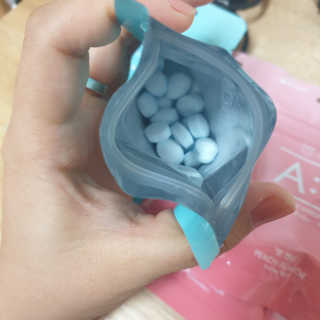 입 냄새 완화에 도움을 주는 에티켓 캔디 복숭아맛 앳캔디 — 5점을 준 리뷰어가 2020년 11월 올린 사용 사진