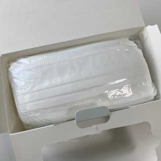 고세이프 마스크 50개입 + 실리콘 마스크 스트랩 — 4점을 준 리뷰어가 2020년 11월 올린 사용 사진