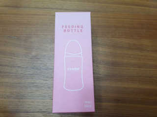 유비맘 PPSU 젖병 노꼭지_260ml_컬러 랜덤 발송 — 4점을 준 리뷰어가 2020년 7월 올린 사용 사진