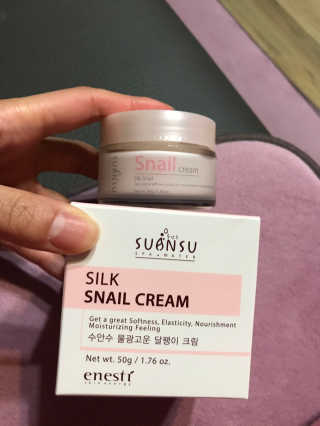 (주)에네스티 [에네스티] 수안수 물광고운 달팽이 크림 50g — 5점을 준 리뷰어가 2020년 4월 올린 사용 사진