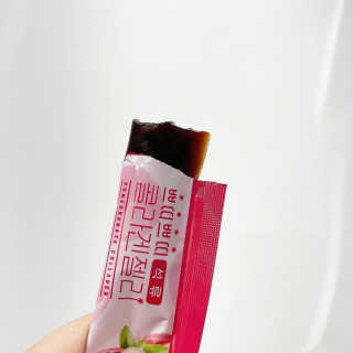 헬스업_쁘띠쁘띠석류콜라겐젤리_20g x 14포 — 4점을 준 리뷰어가 2020년 12월 올린 사용 사진