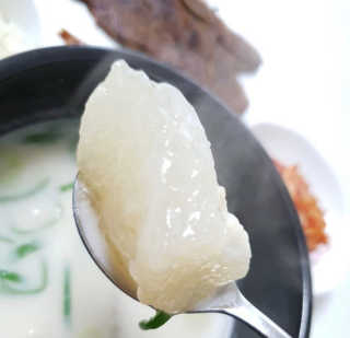 한촌몰 설렁탕집 가마솥 도가니탕 350g x 2팩 — 5점을 준 리뷰어가 2020년 8월 올린 사용 사진