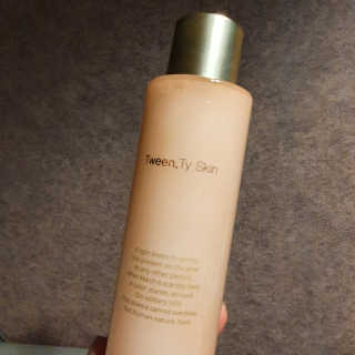 Tween.Ty Skin 트웬티스킨 뉴트리 토너 프리미엄 라인 — 5점을 준 리뷰어가 2020년 11월 올린 사용 사진